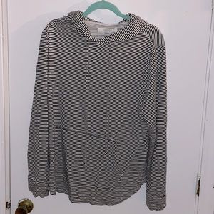 Lightweight Beachy Sweatshirt